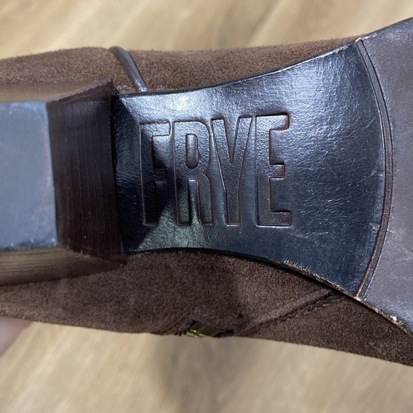 Frye June Suede Western Shootie Chocolate Brown Ankle Boots size 7 - Picture 9 of 15